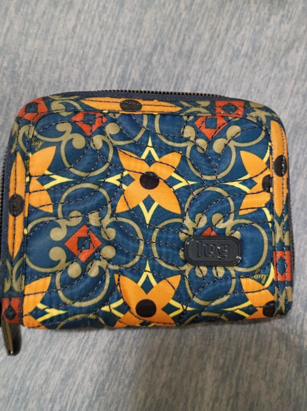 Lug Splits Two Sided RFID Wallet
